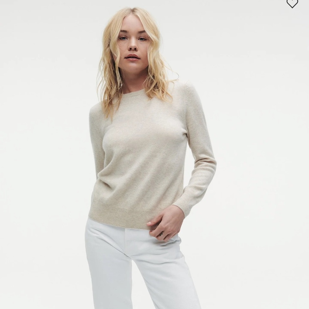 The Essential Cashmere Sweater Womens
